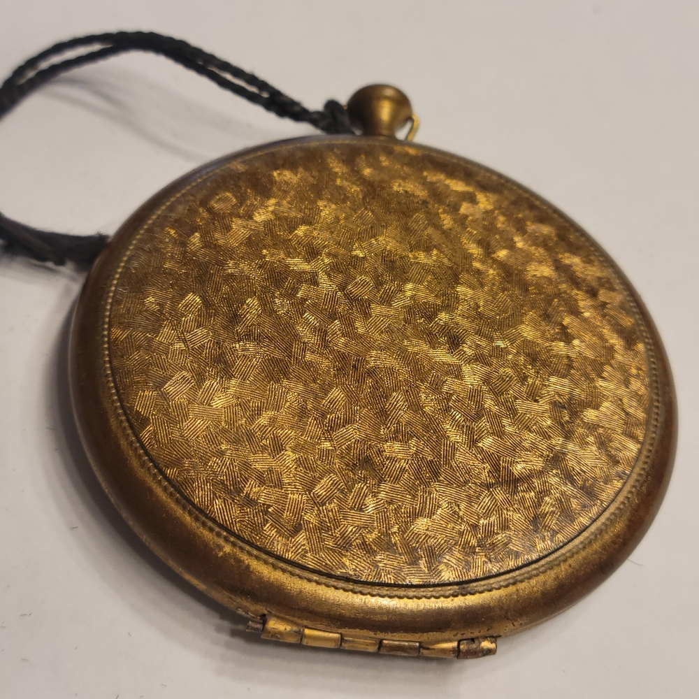 Vintage Fifth Ave ZELL Compact AND Original Gold Tone Case, 1940's Stamped USA